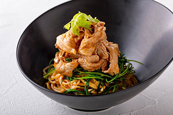 山椒胡麻風味の豚シャブ冷麺